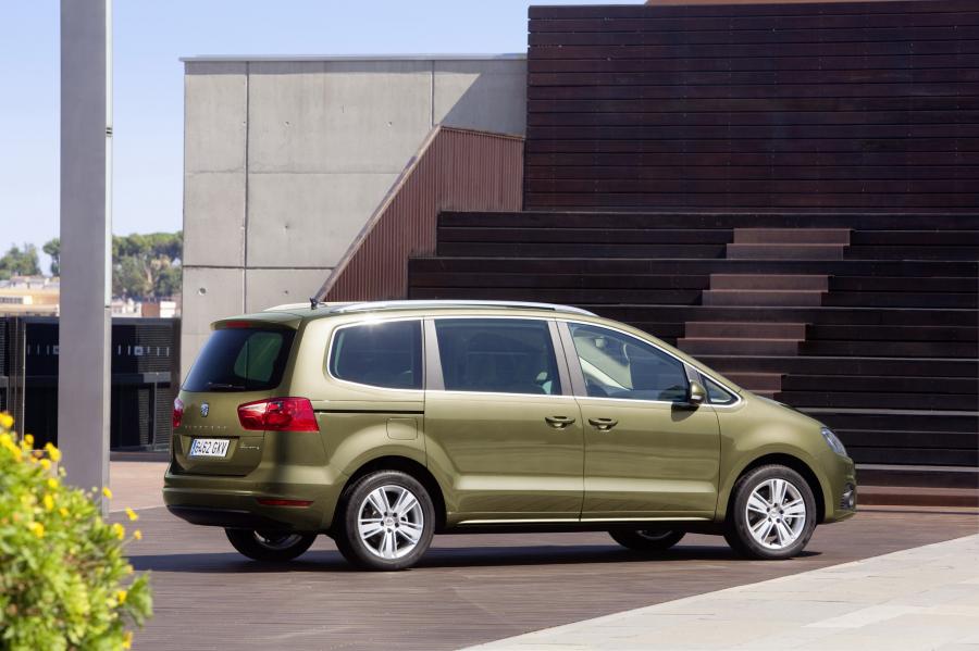  Seat Alhambra 2010 года  (фото 98 из 113)